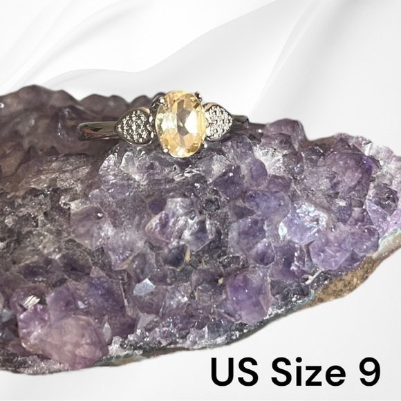 Natural Citrine Gemstone Ring - Picture 4 of 8